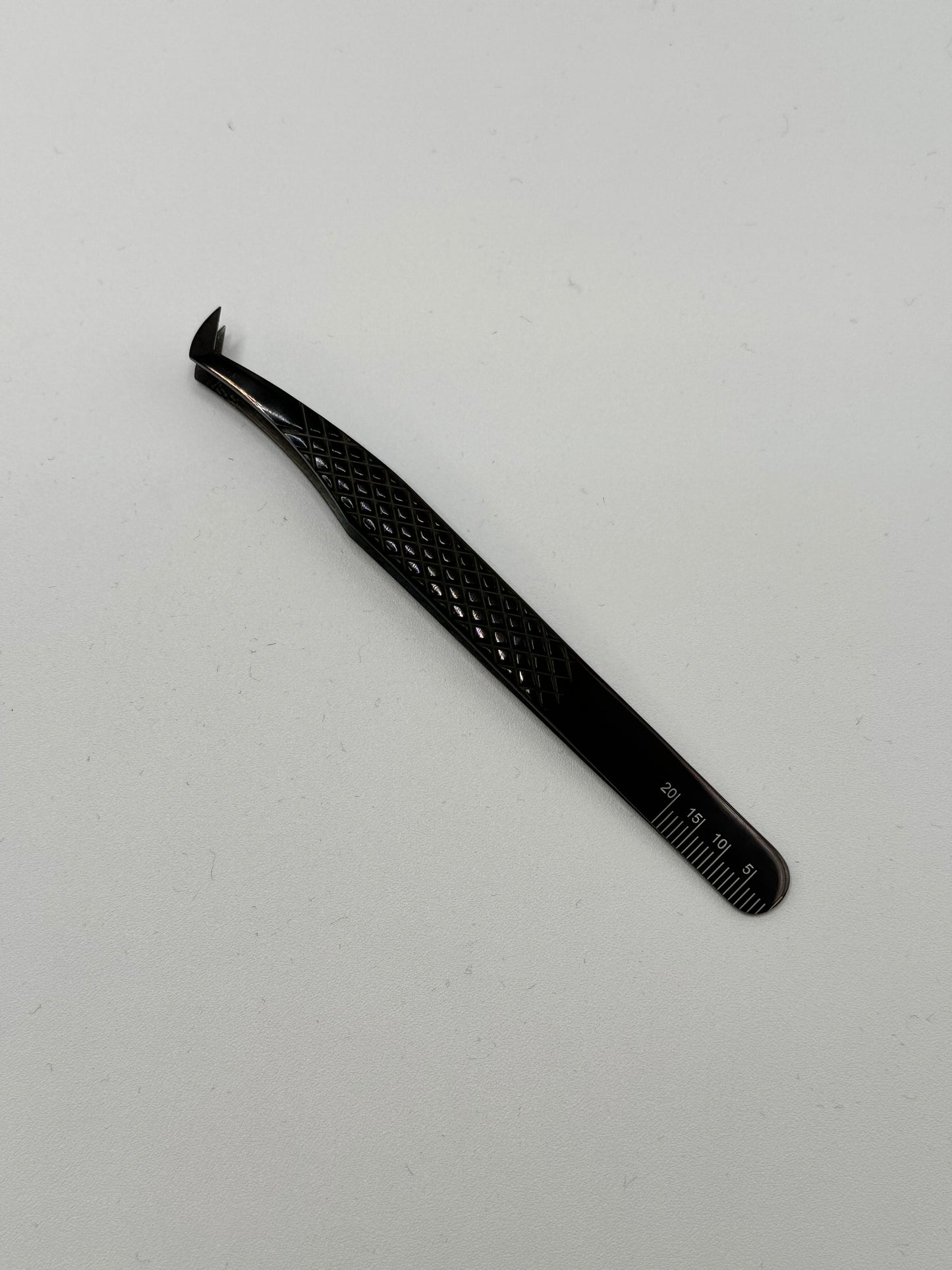 mega volume tweezer