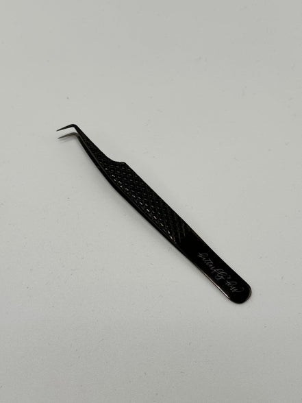 skinny 90s baby tweezer