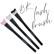 curved lash brush - mermaid lash brush - bkeyelashes
