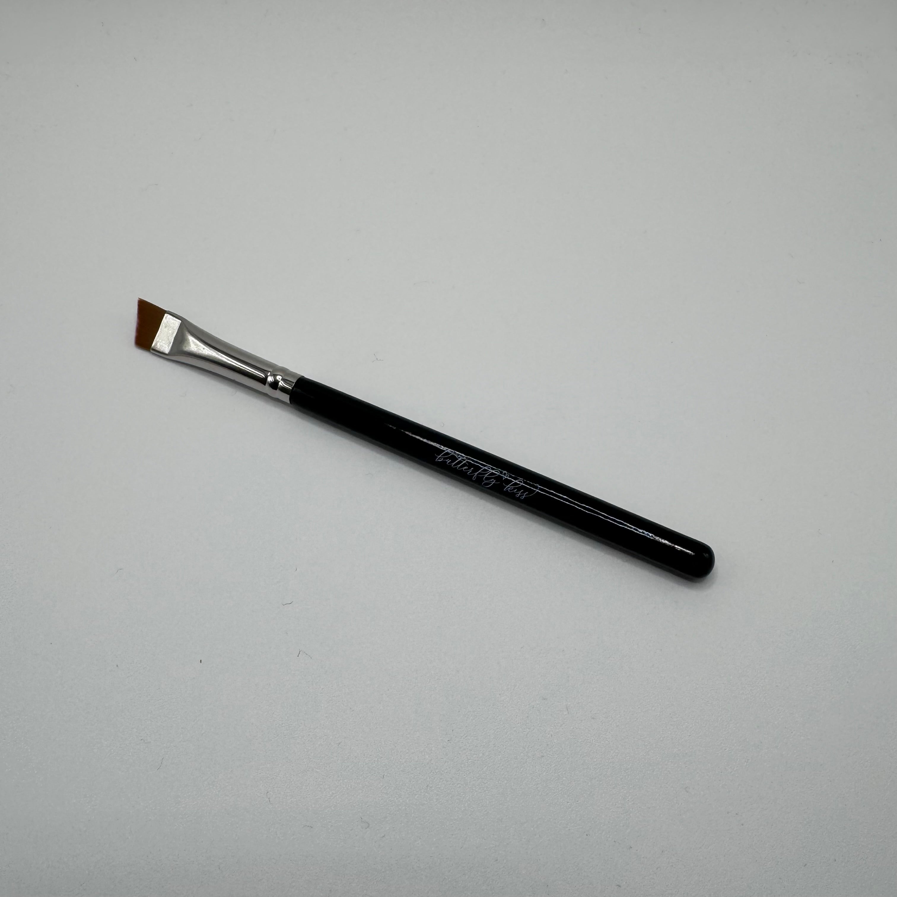 PMU & Brow Brush