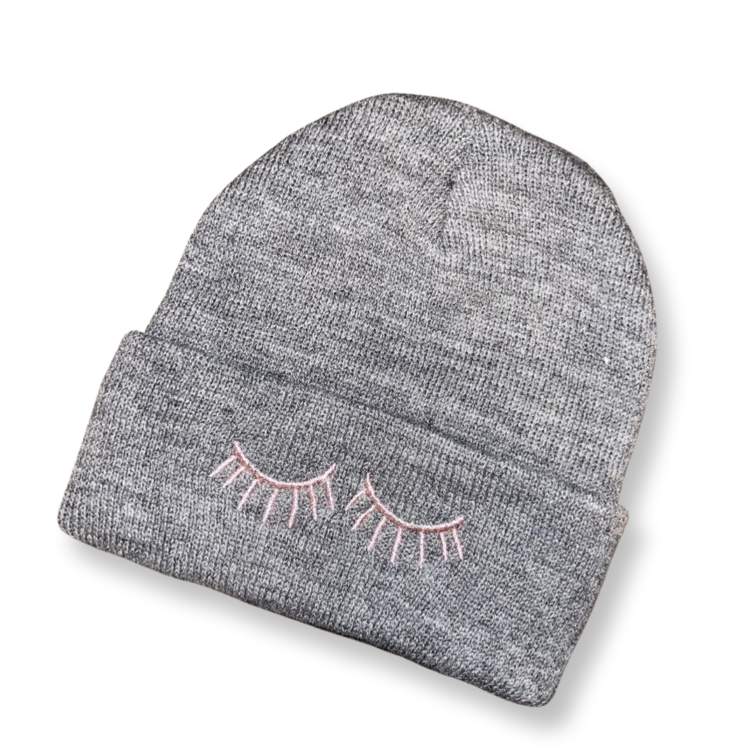 eyelash beanie - bkeyelashes