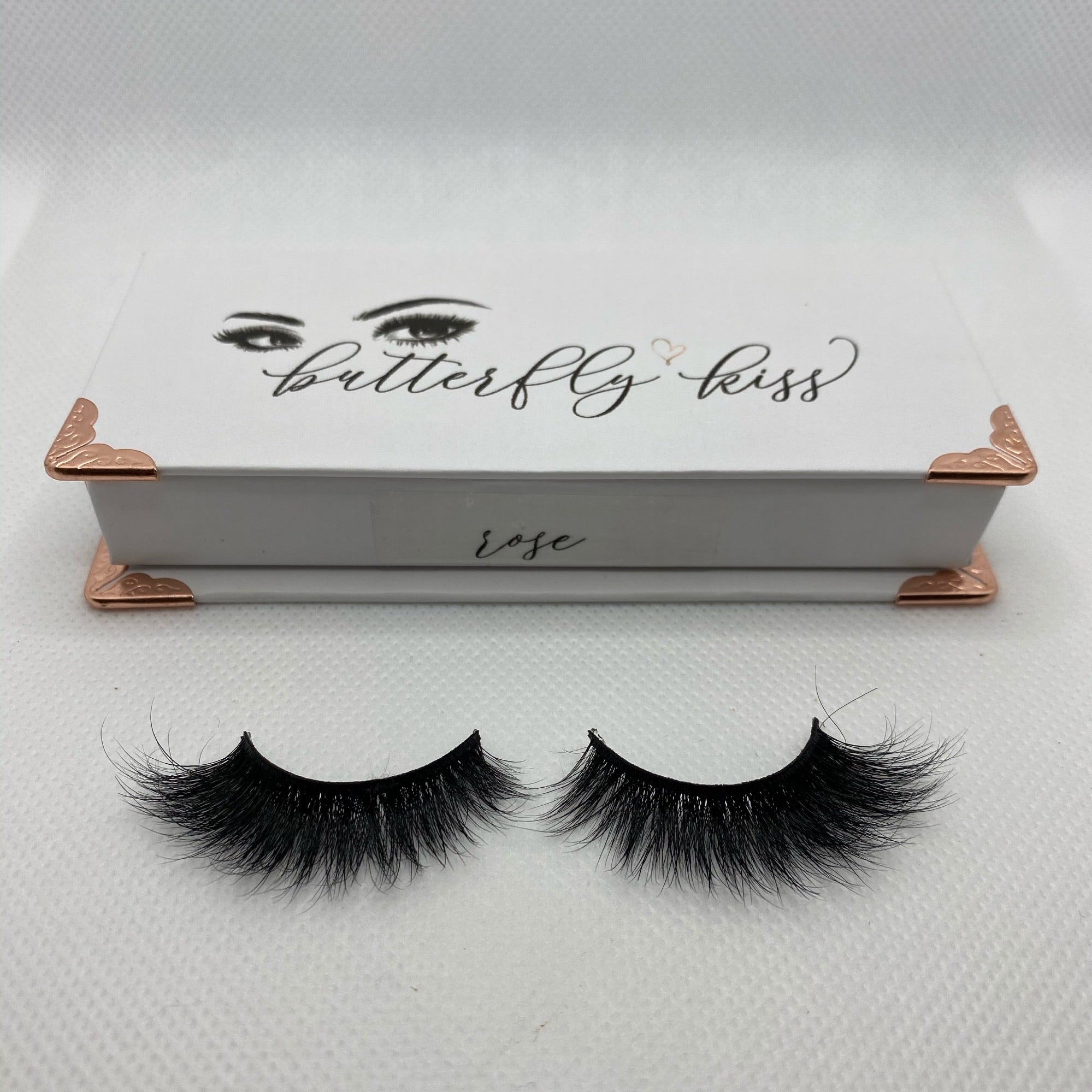 rose luxury lash - bkeyelashes
