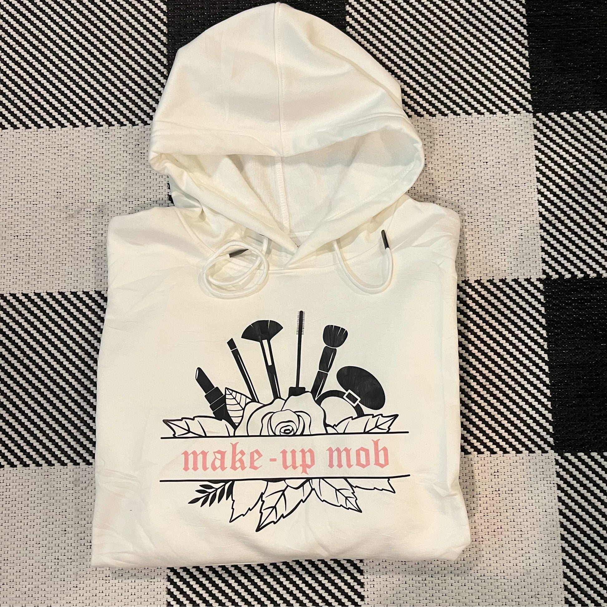 make-up mob HOODIE - bkeyelashes