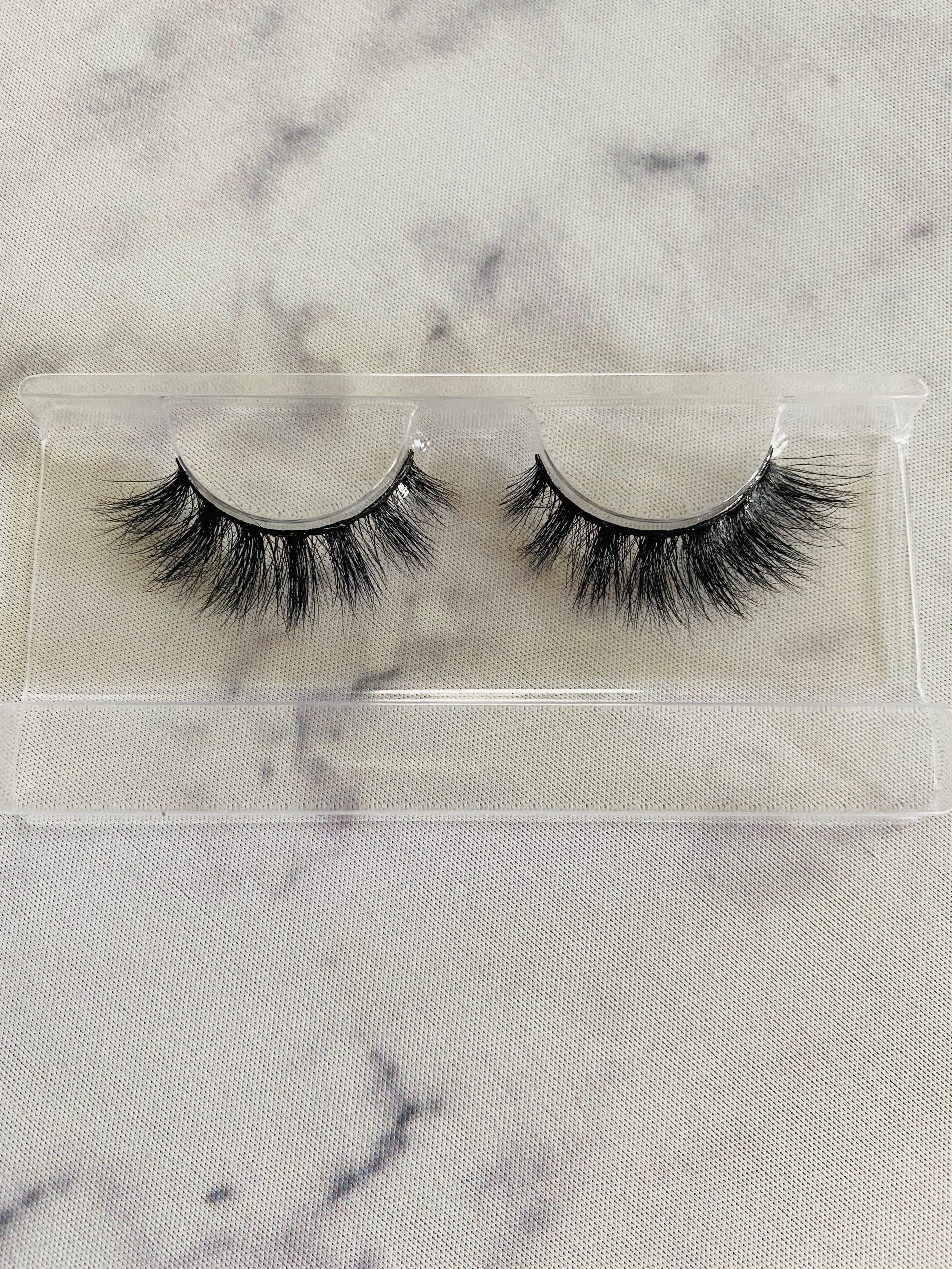 nuvia luxury lash - bkeyelashes