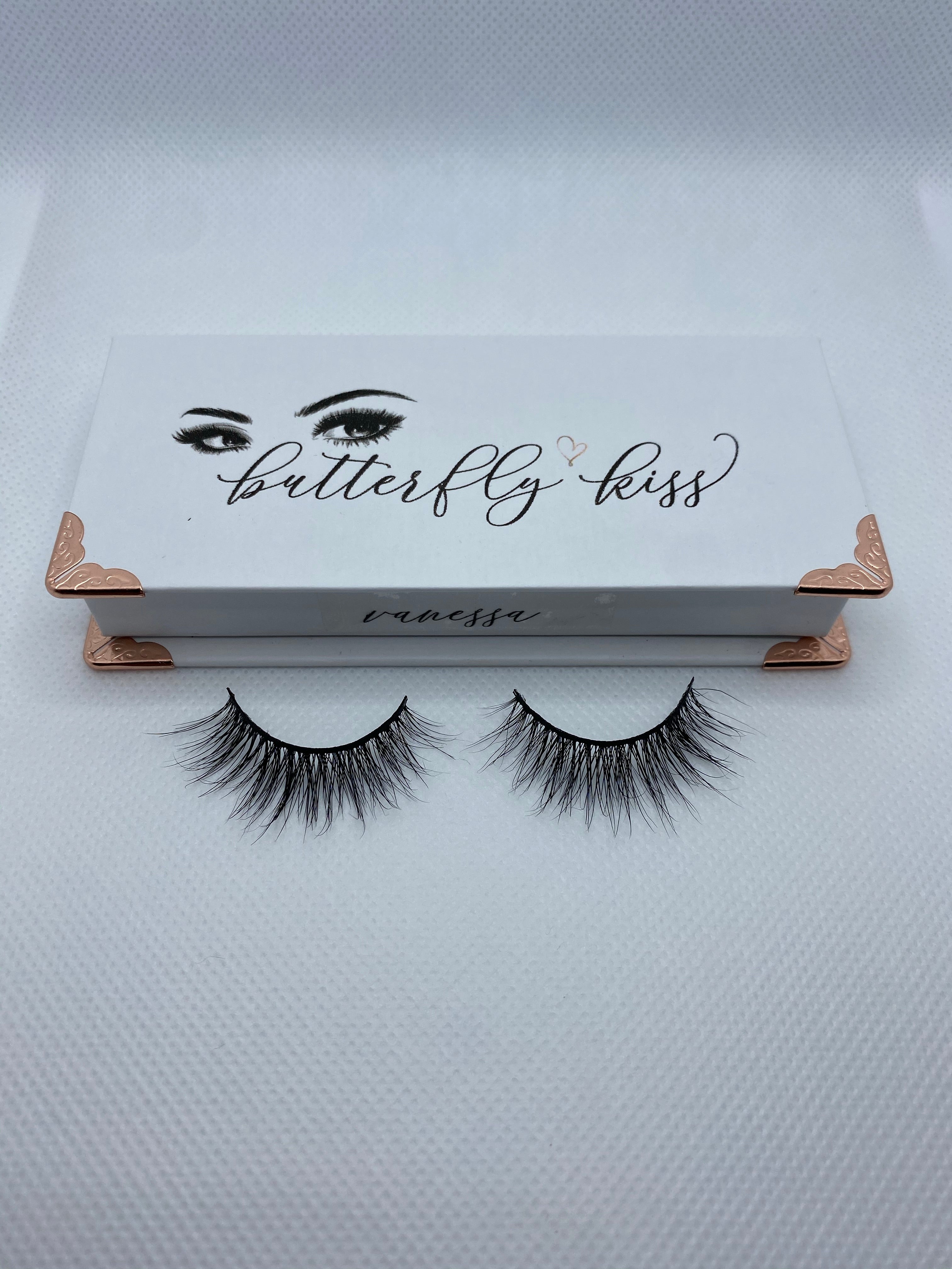 vanessa luxury lash - bkeyelashes