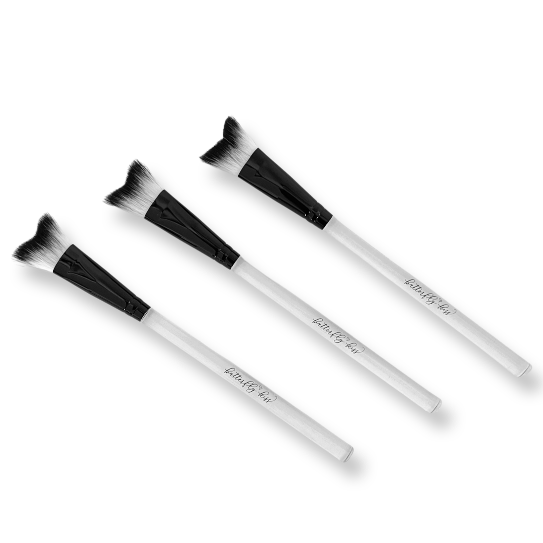 curved lash brush - mermaid lash brush - bkeyelashes