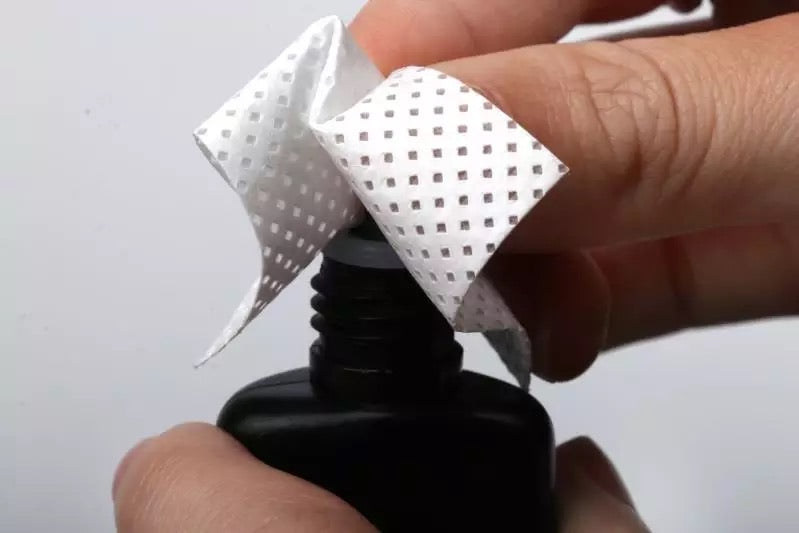 adhesive wipes - bkeyelashes