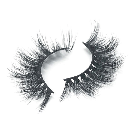 lola luxury lash - bkeyelashes
